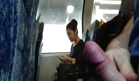 Các gái xinh nhật bản sex nàng tiên cá nuốt hơn 26 đống văng ra để tồn tại trên trái Đất.