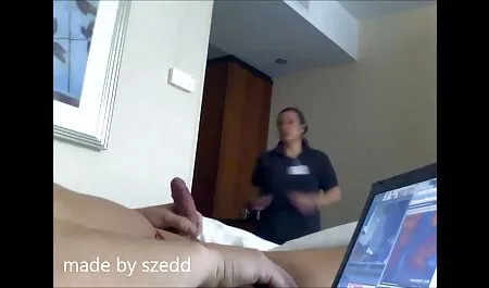 Deauxma trưởng phim sec gai xinh nhat thành to đào tạo hoàn toàn trần truồng trên hiên nhà!