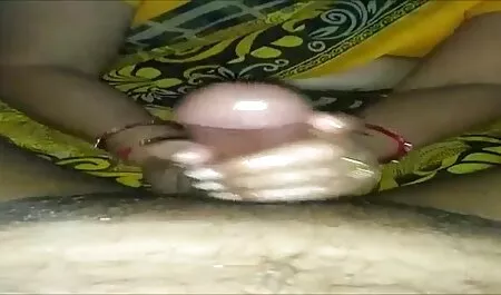 Máy tính, khỉ hệ thống thoát nước của dit gai nhat xinh mình, bạn bè, đồng tính trong bồn tắm.