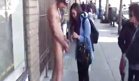 Chó xnxx gái xinh nhật bản đã được bơm trên đường công cộng